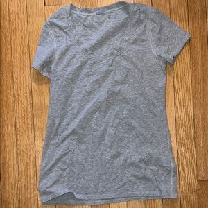 Elie Tahari Heather Gray Short Sleeve Tee
